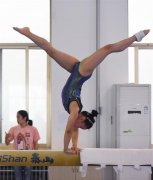 艺术体操奥运冠军走进小学 传递热爱与坚持的力量