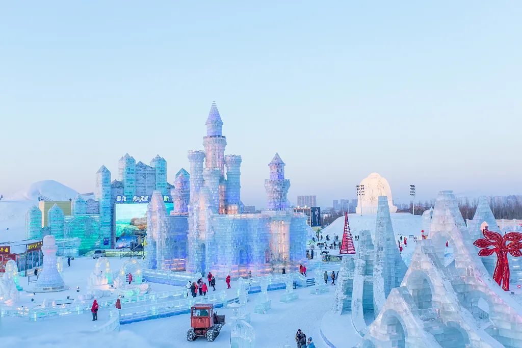 广州借十五运会促体育消费力推冰雪运动和赛马运动