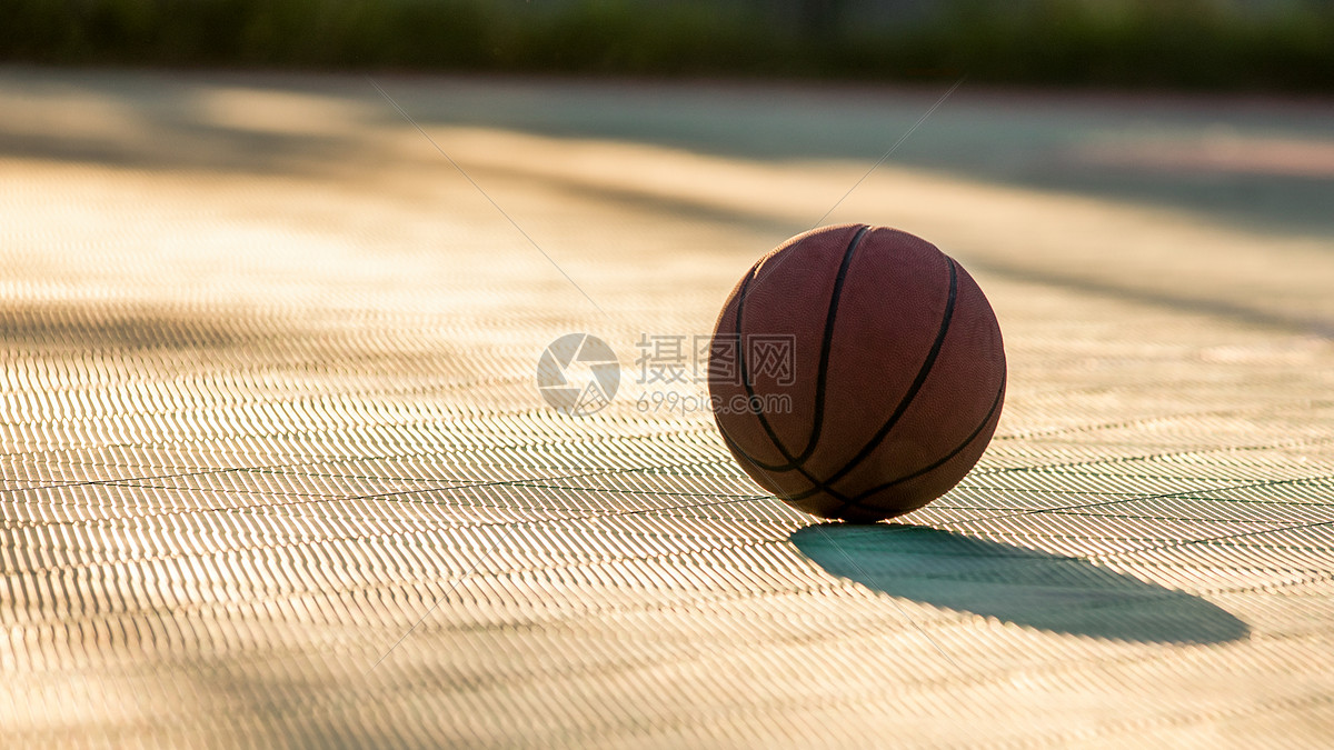 U19篮球世界杯出现乌龙扣篮喀麦隆中锋犯下大错球队由赢变输