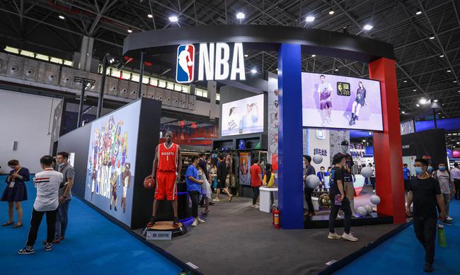 NBA公布本赛季最佳阵容 姚明和麦蒂创历史